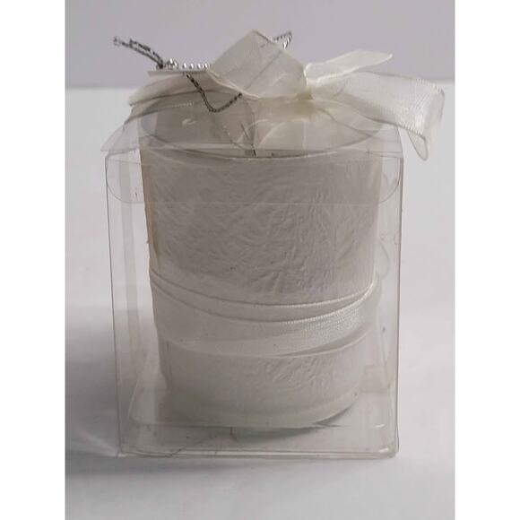 4 Calla Lily Design Candle Favor. - Picture 5 of 7